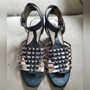 EUC Sam & Libby Metallic Wedge Sandal size 10